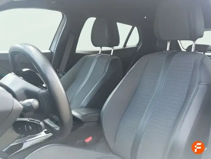 Peugeot 2008 2022, foto 19