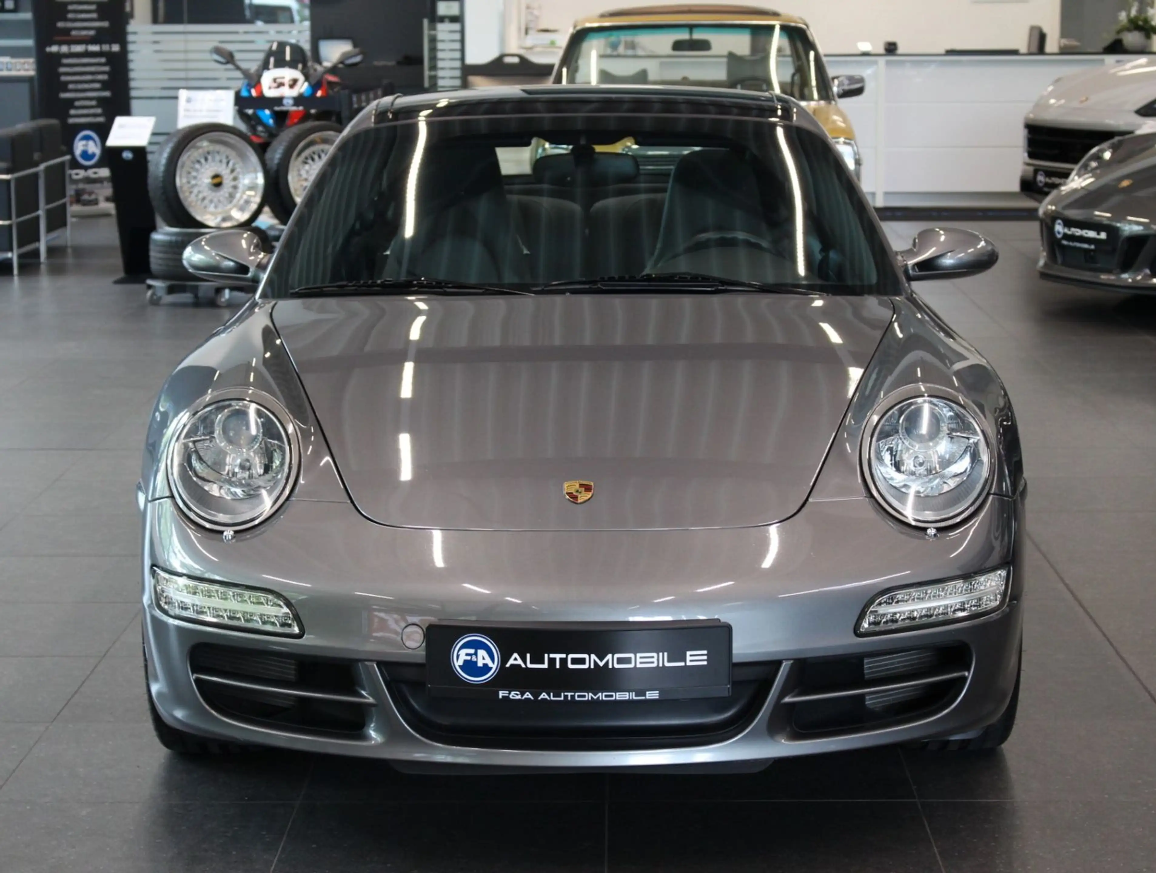 Porsche 997 Carrera Targa 4*Bi-Xenon*Navi*Schalter. — photo 3