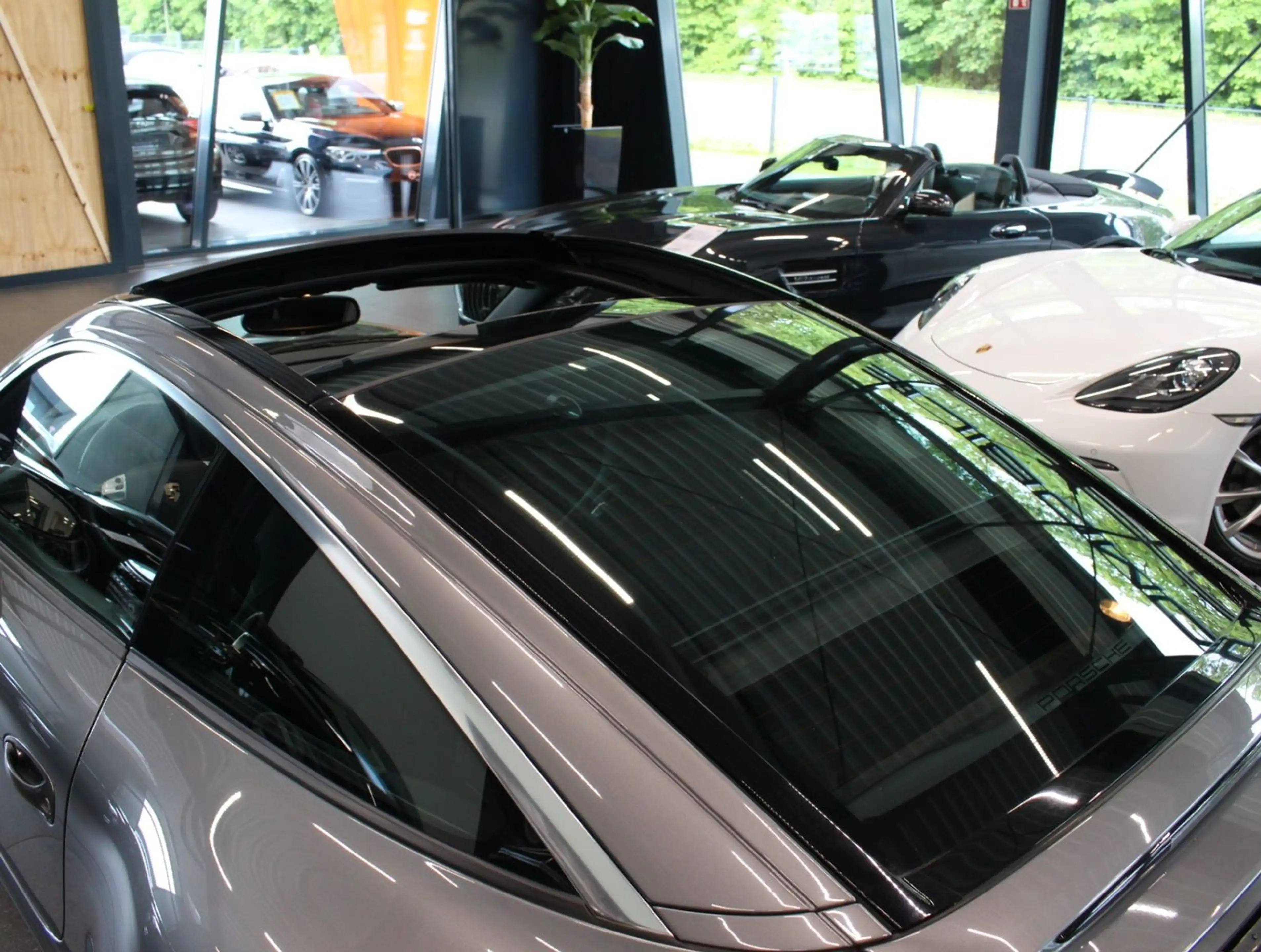 Porsche 997 Carrera Targa 4*Bi-Xenon*Navi*Schalter. — photo 7