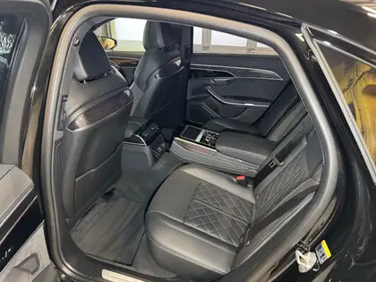 Annonce voiture d'occasion Audi S8 - CARADIZE