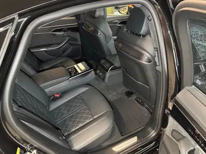Annonce voiture d'occasion Audi S8 - CARADIZE