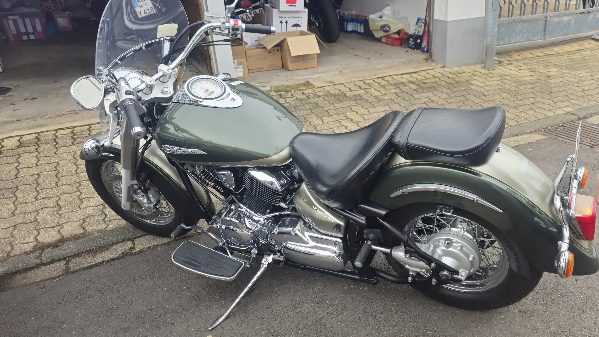Yamaha XVS 1100 Drag Star classic Verde - 1