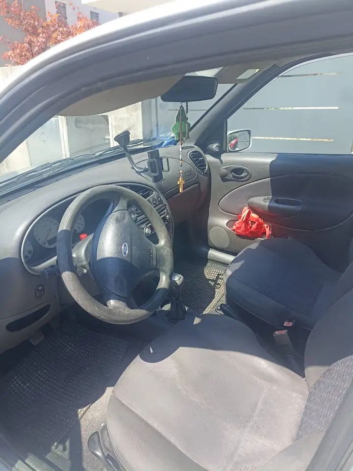 Ford Fiesta IV 1999 5p 1.2 16v Zetec, foto 3