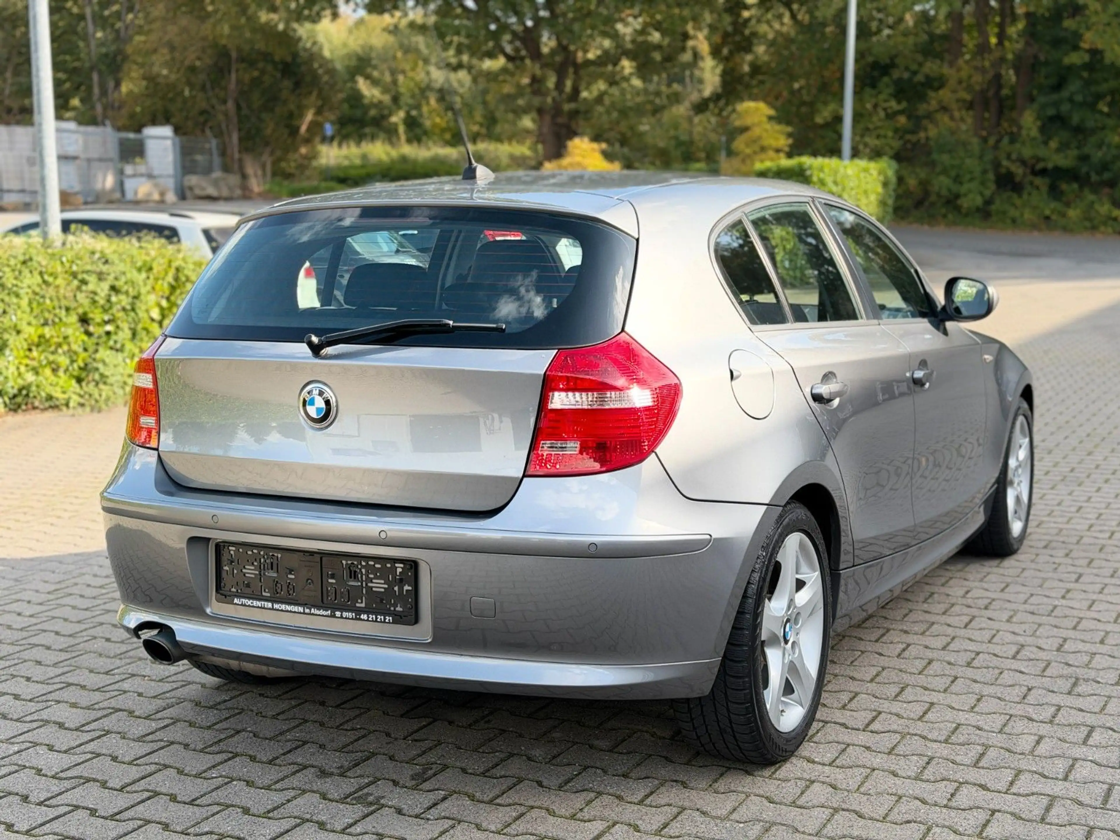 BMW 120 i Limousine*Advantage*PDC*Klimaauto*Tempomat — photo 9