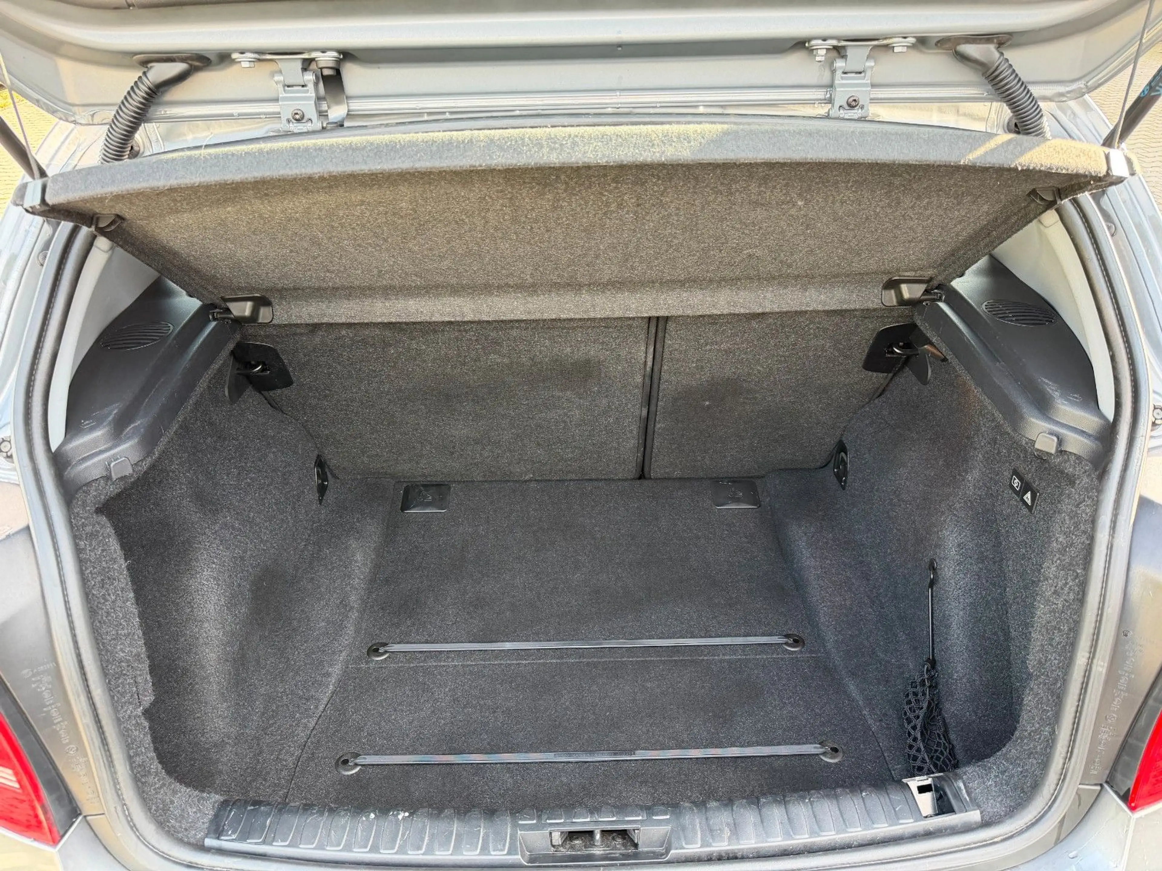 BMW 120 i Limousine*Advantage*PDC*Klimaauto*Tempomat — photo 12