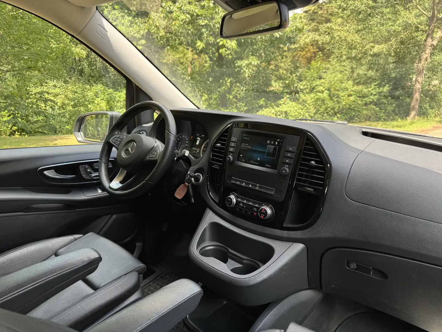 Mercedes-Benz Vito Tourer 124 CDI Select Grijs - 2