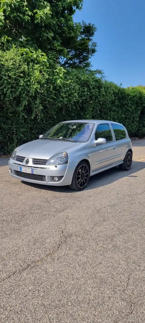 Renault Clio 3p 2.0 16v Sport - 2