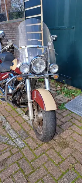 Suzuki Intruder C - foto 6