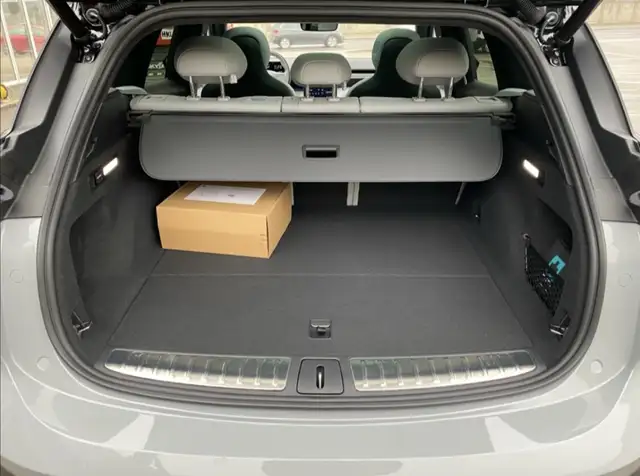 NIO EL6 Longe Range 100 kWh Ansicht 24