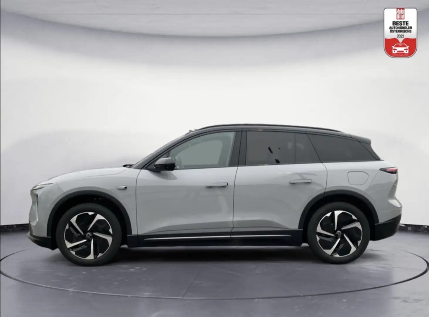 NIO EL6 Longe Range 100 kWh Grau - 2