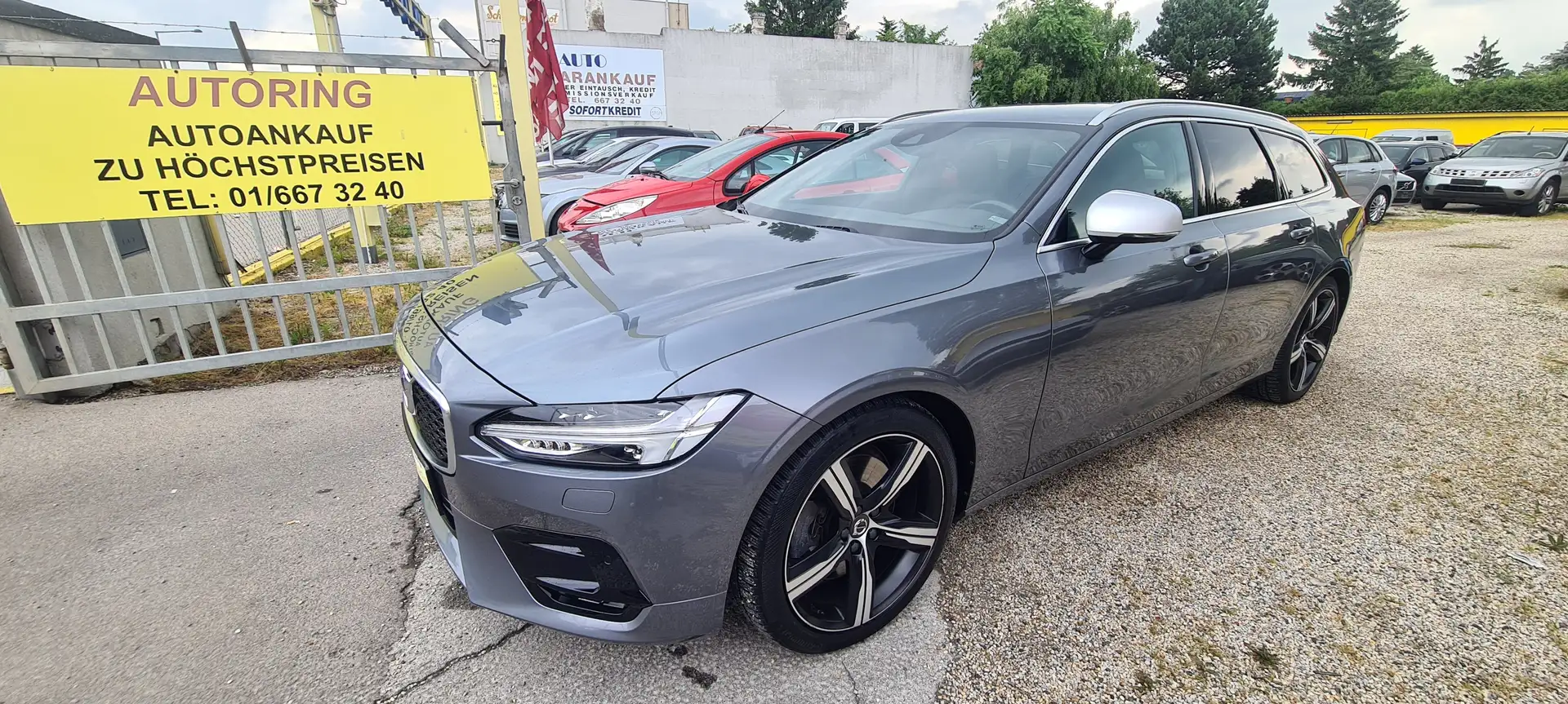 Volvo V90 D5 AWD R-Design Geartronic Gris - 2