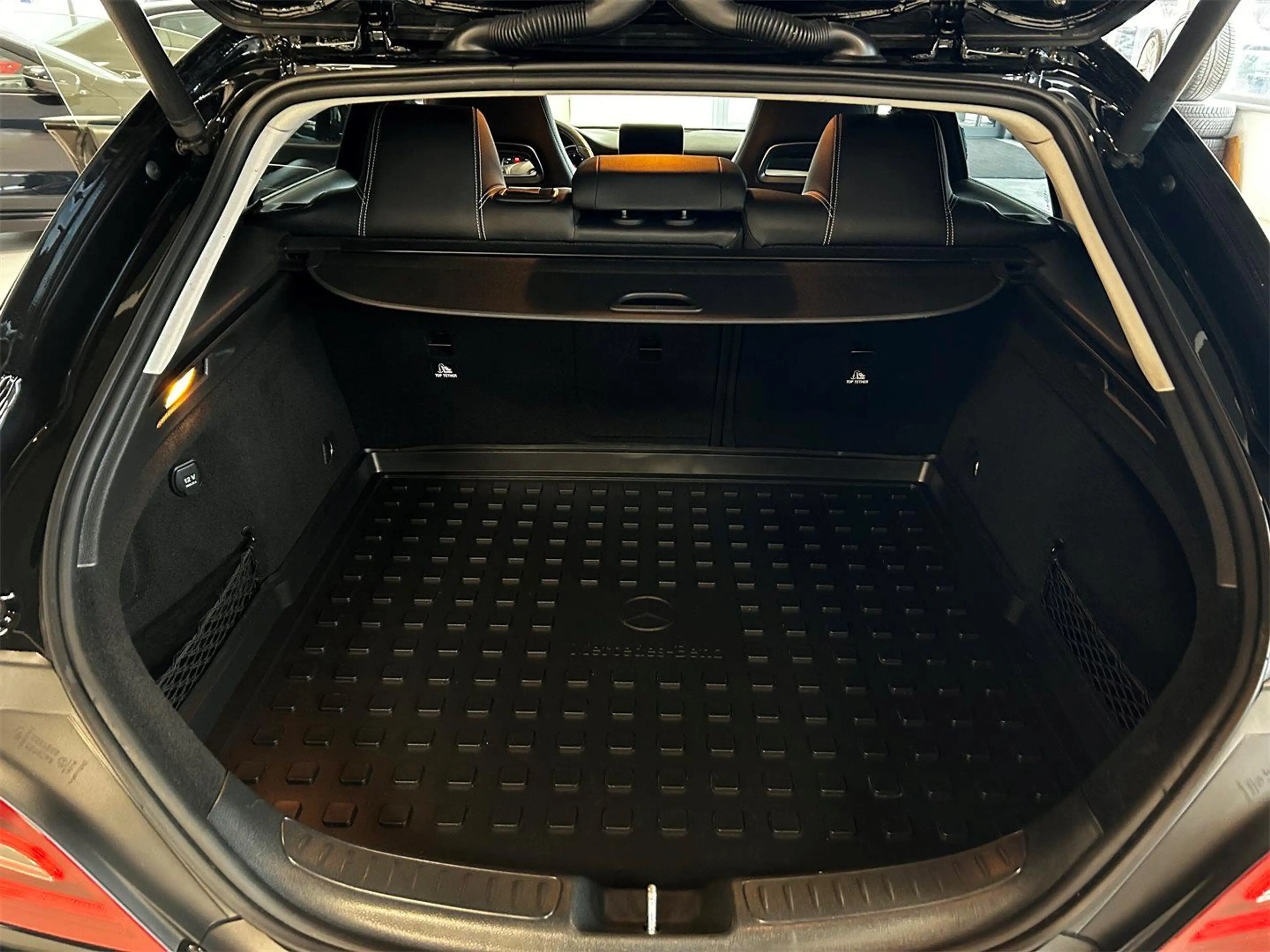 Mercedes-Benz CLA 220 d Shooting Brake 4MATIC Aut. — photo 10