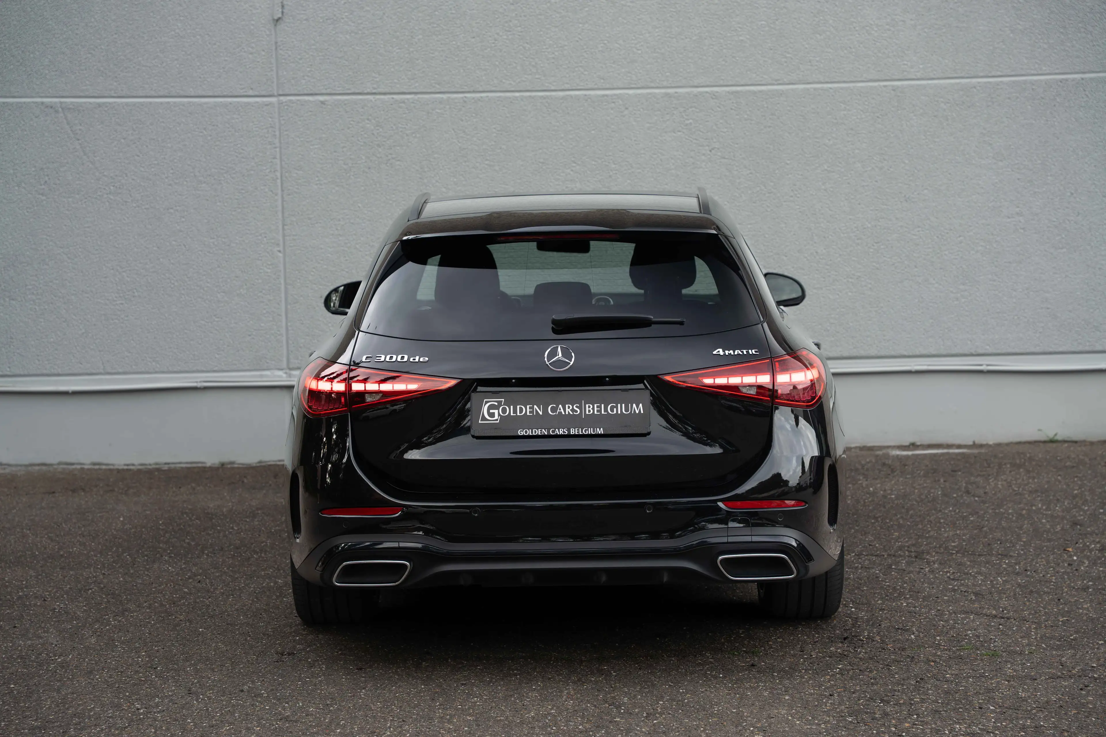 Mercedes-Benz C 300 de T 4M AMG-LINE/LED/MEMORY/AMBIENTE/CARPLAY/CAMERA — photo 7