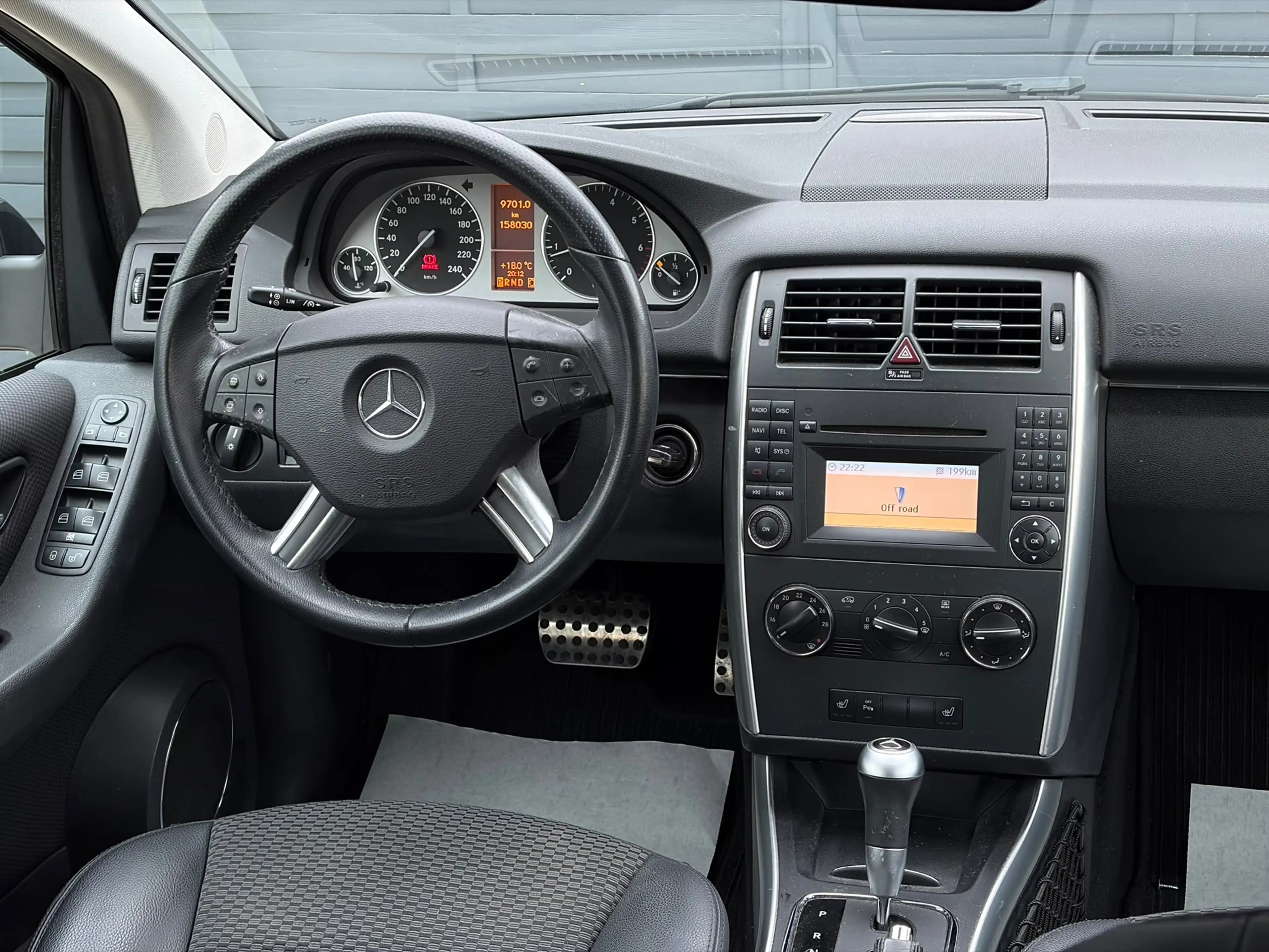 Mercedes-Benz B 160 B 160 Essential — photo 11