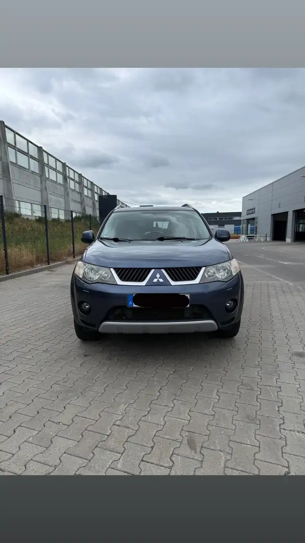Mitsubishi Outlander Outlander 2.0 DI-D 4WD Instyle Blau - 1