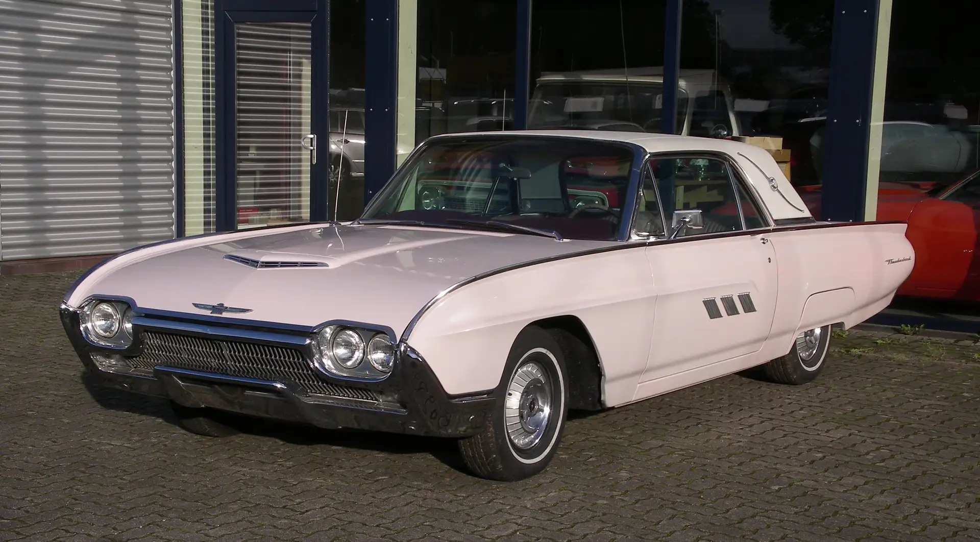Ford Thunderbird Hard Top Coupe bež - 1