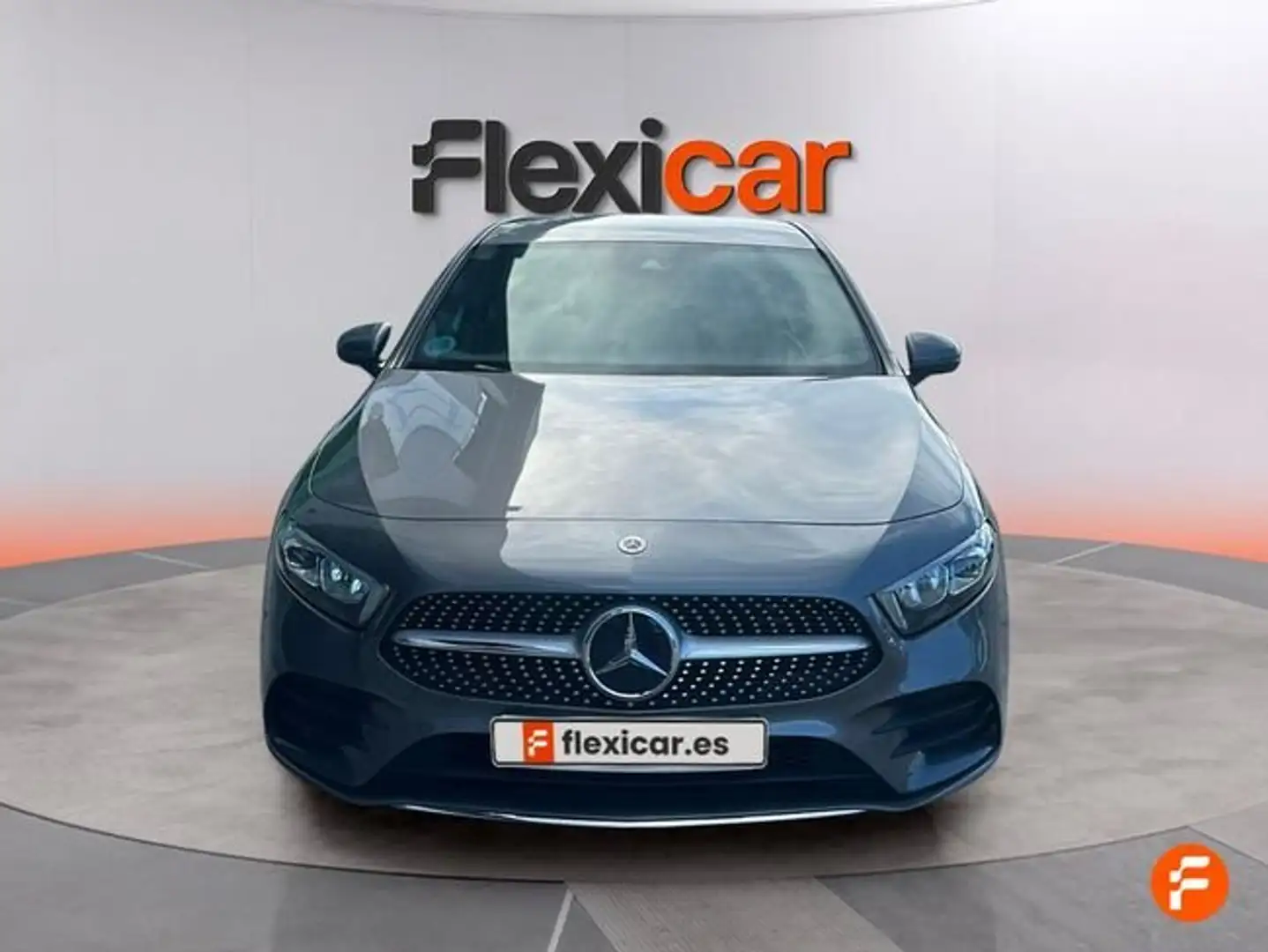Mercedes-Benz A 180 Gris - 2