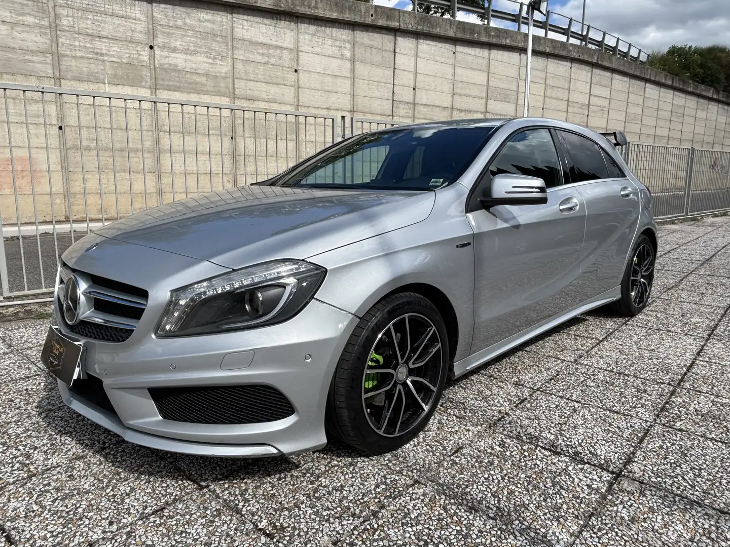 Mercedes-Benz A 160 cdi Premium auto Plateado - 2