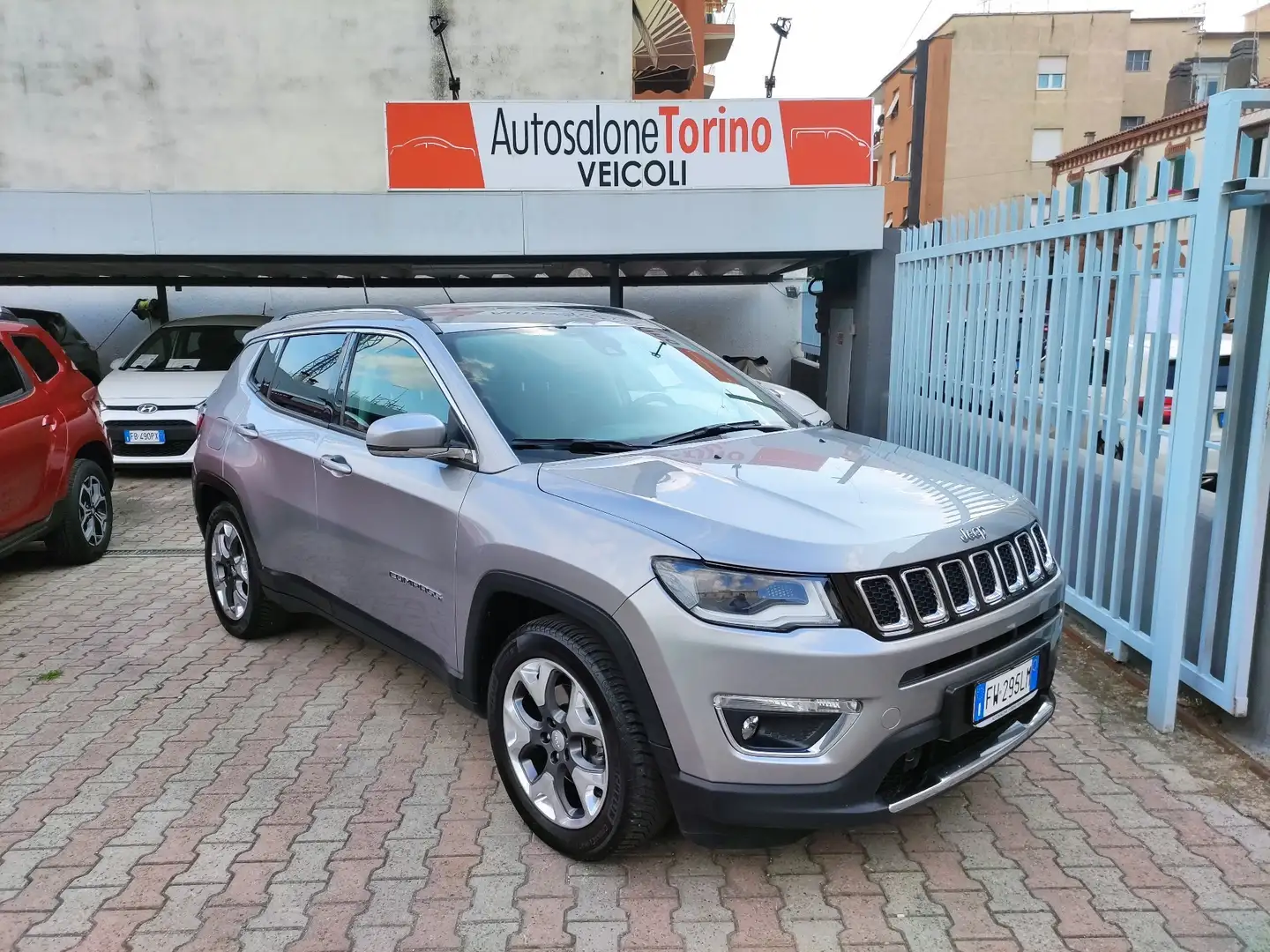 Jeep Compass Compass 1.6 mjt Limited 2wd 120cv my19 Argento - 1