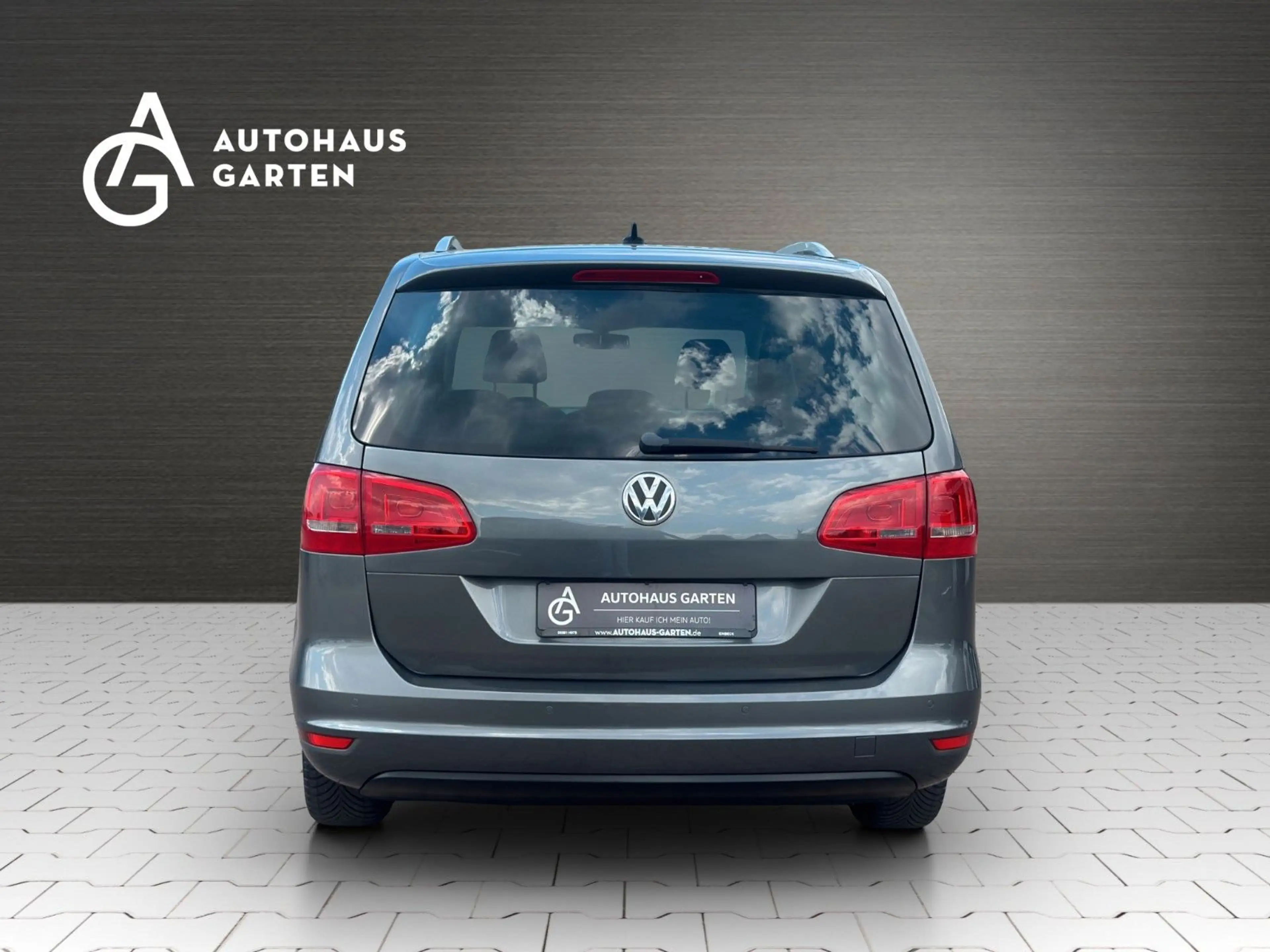 Volkswagen Sharan 2.0 TDI DSG Highline Stand. Xenon Leder — photo 5