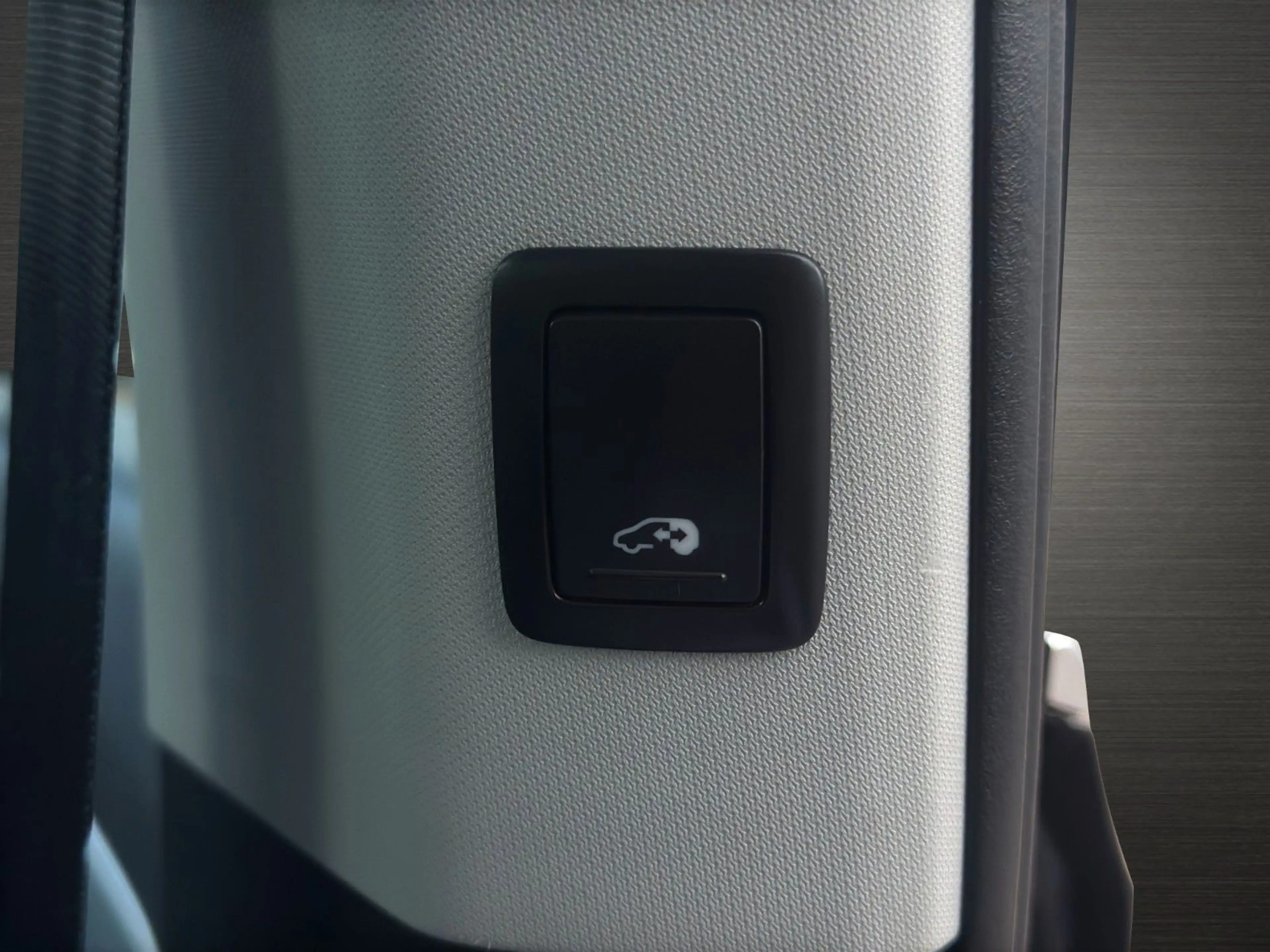 Volkswagen Sharan 2.0 TDI DSG Highline Stand. Xenon Leder — photo 14