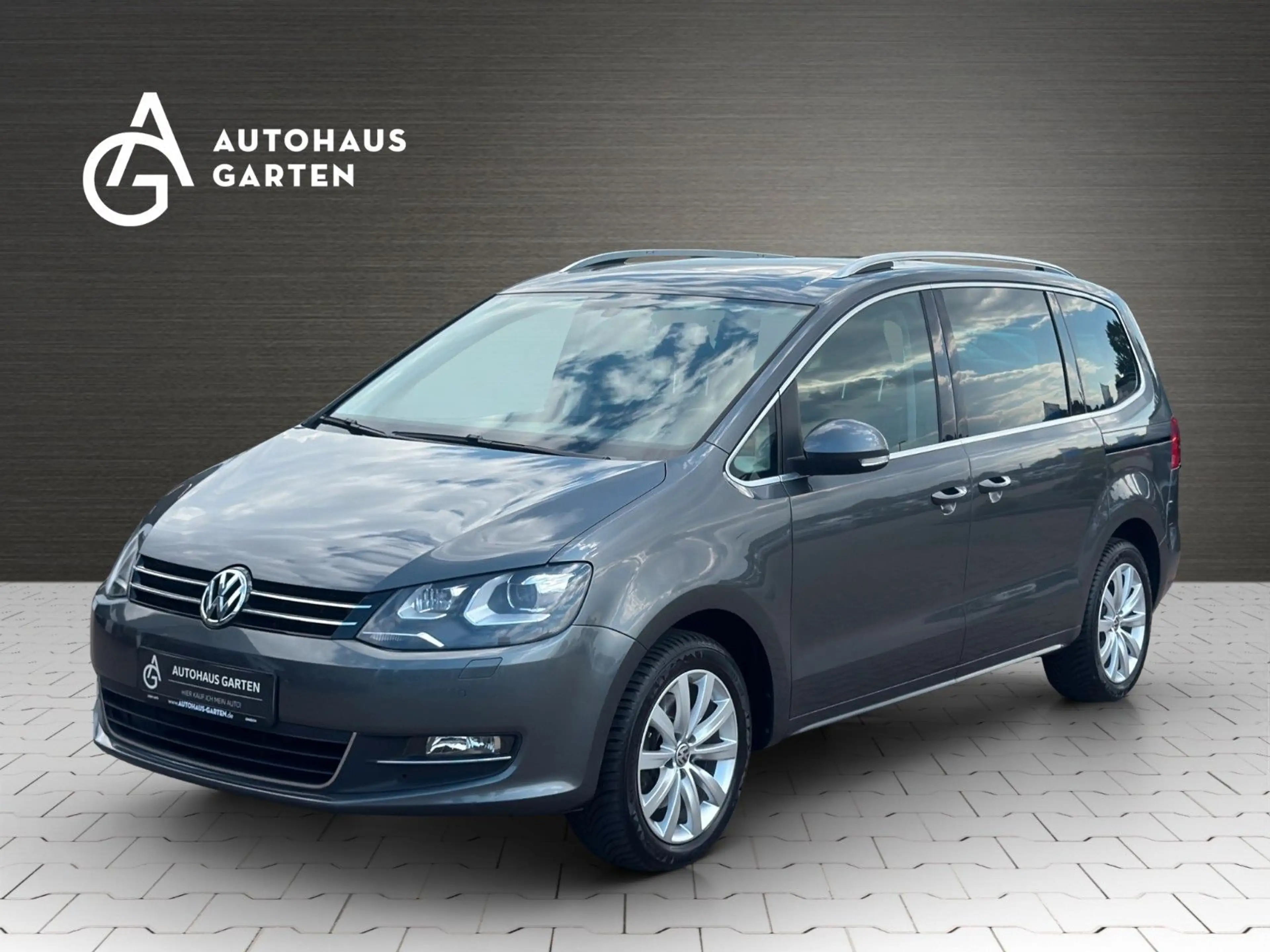 Volkswagen Sharan 2.0 TDI DSG Highline Stand. Xenon Leder