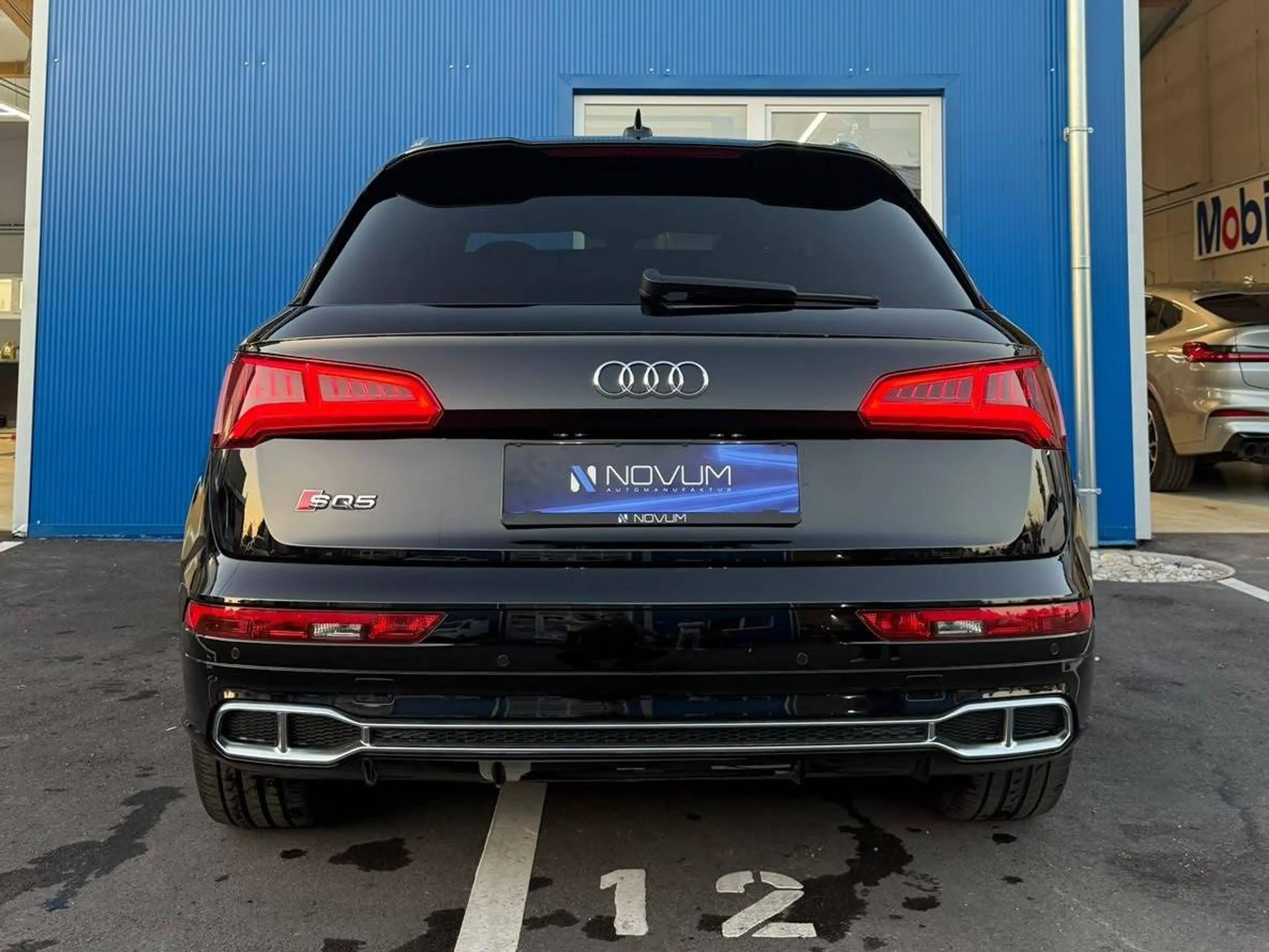 Audi SQ5 3.0 TDI quattro — photo 10