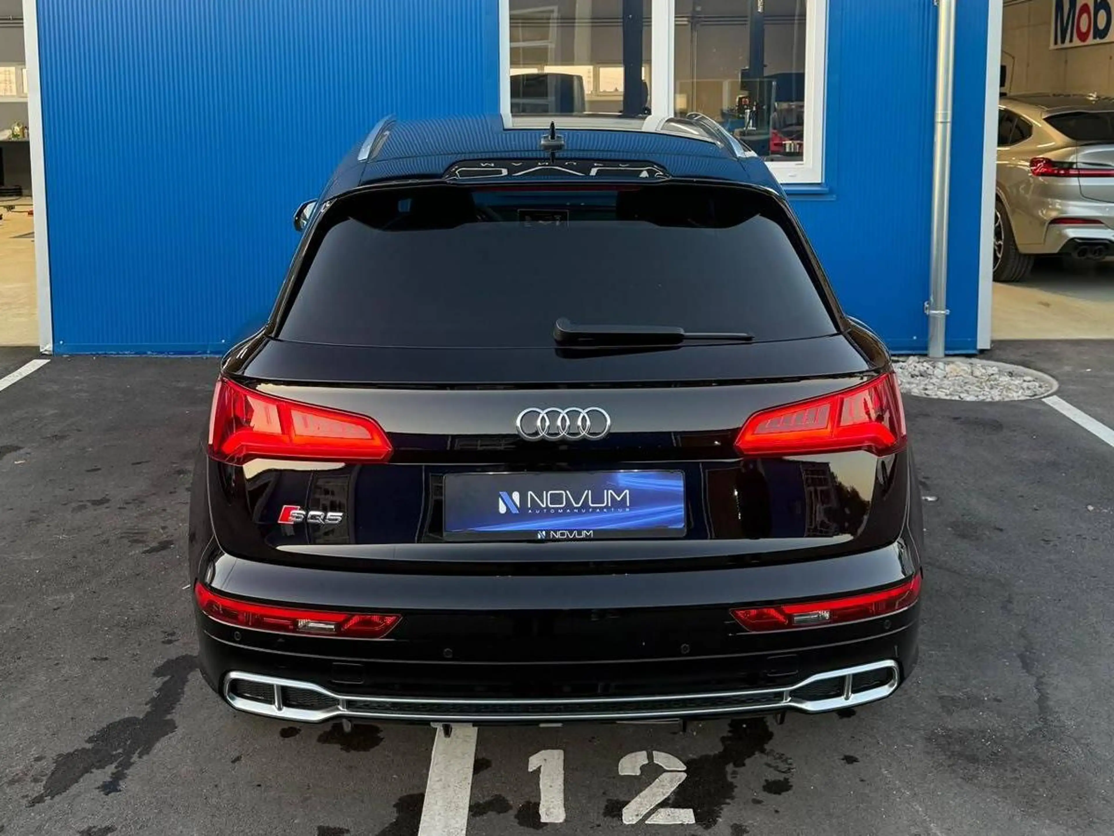 Audi SQ5 3.0 TDI quattro — photo 9