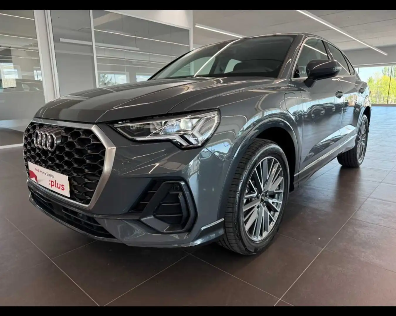Audi Q3 SB  SPORTBACK 45 TFSI E S TRONIC MY 24 Grigio - 1