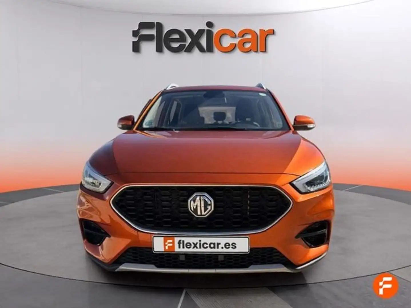 MG ZS 1.5 Comfort Naranja - 2