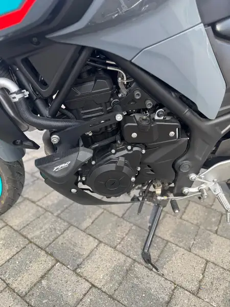 Yamaha MT-03 - foto 8