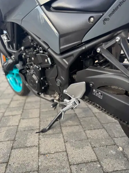 Yamaha MT-03 - foto 6