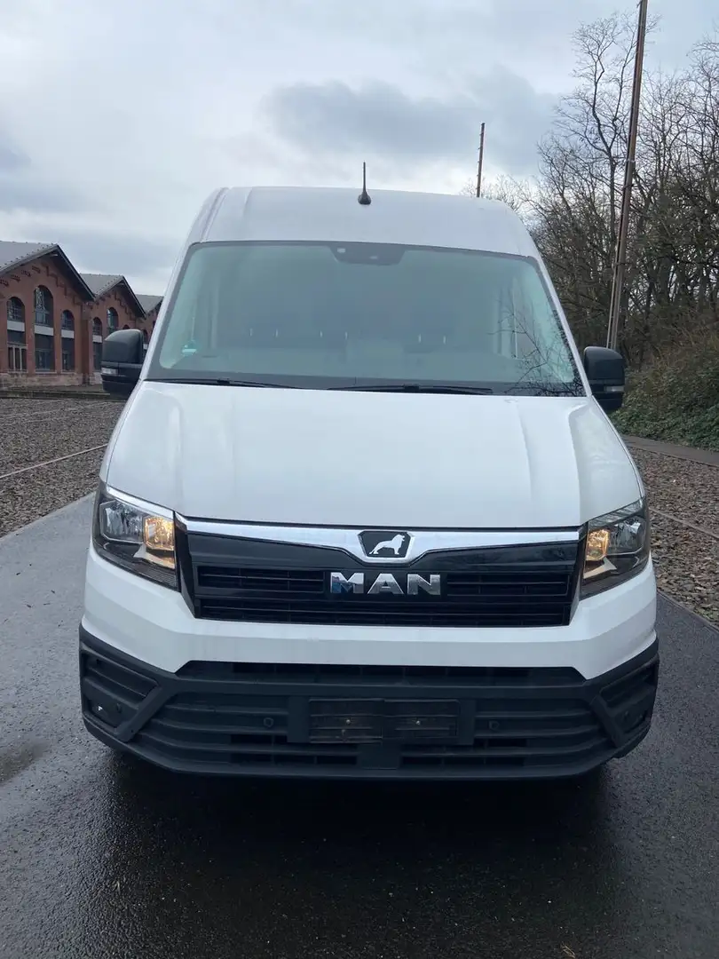 MAN TGE 3.180 4x2F SB 8-Gang Automatik ! Service NEU Weiß - 2