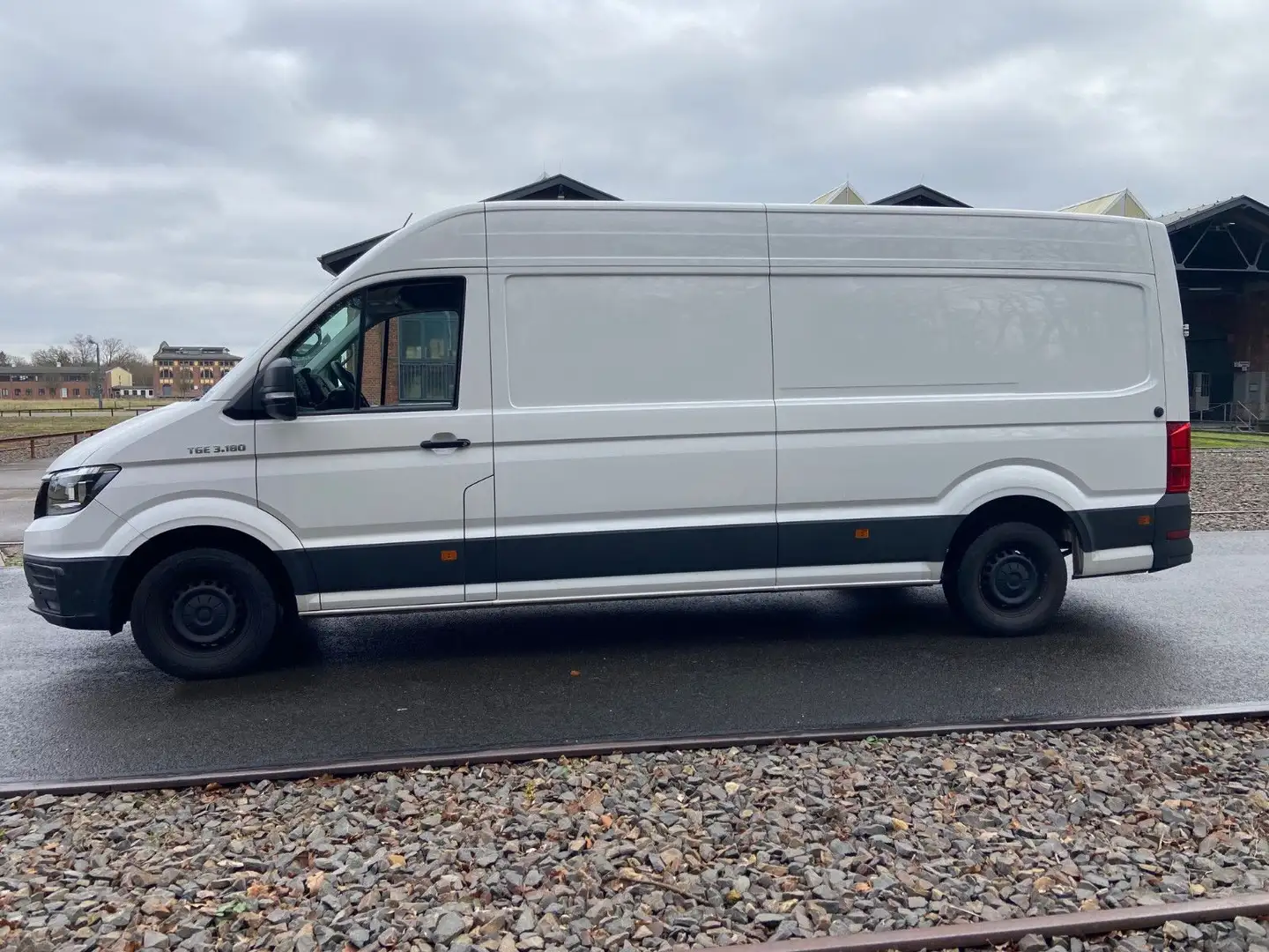 MAN TGE 3.180 4x2F SB 8-Gang Automatik ! Service NEU Weiß - 1