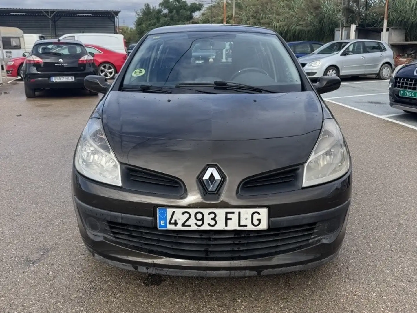 Renault Clio 1.5dCi Authentique 85 Marrón - 1