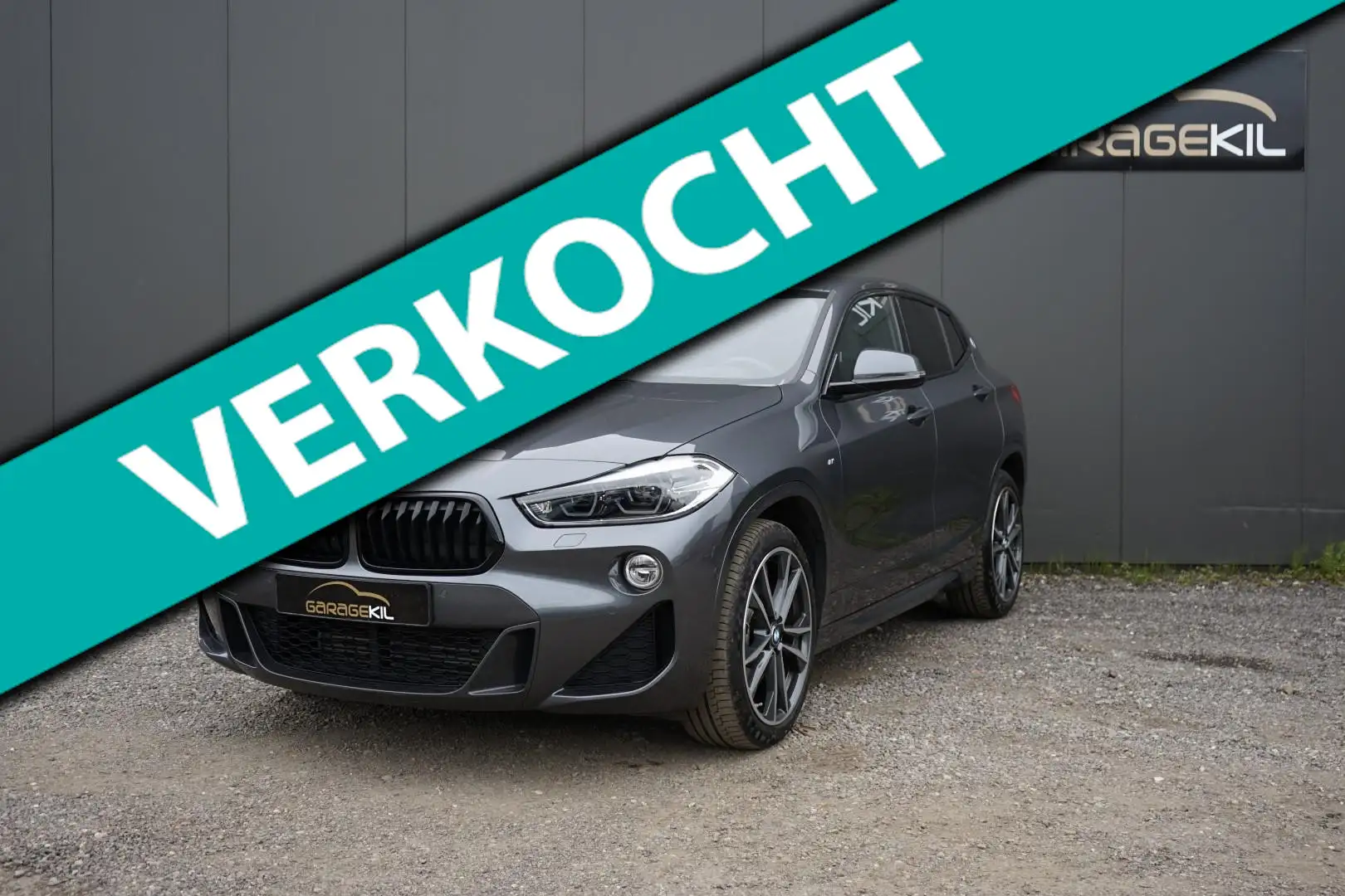 BMW X2 SDrive20i High Executive|M-Pakket|Head-Up|Camera|E Grijs - 1