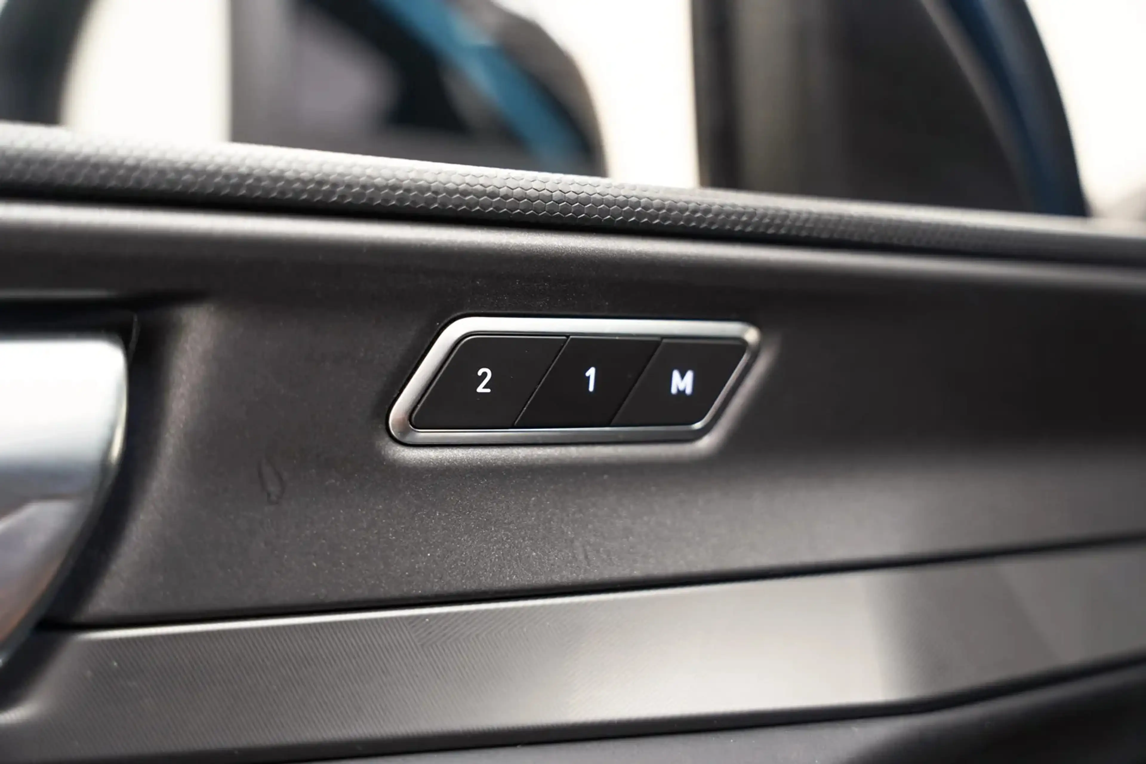 Lynk & Co 01 1.5 PHEV MY23 Blauw [ SoH 94,6% | Zwarte hemel 360 — photo 15