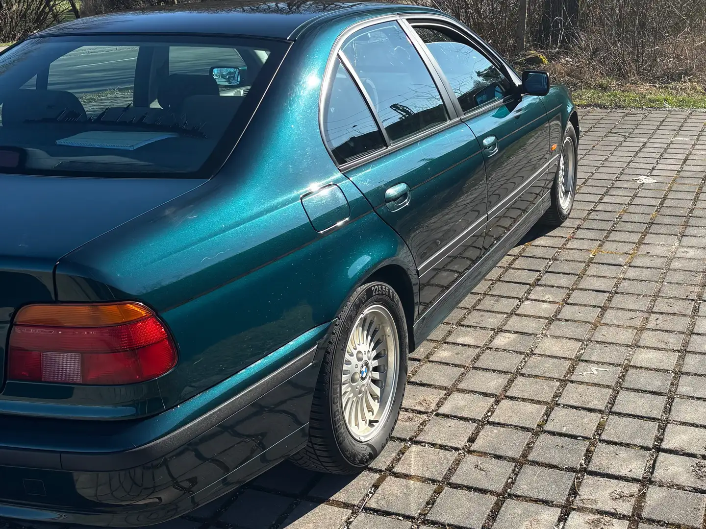 BMW 523 523i Zöld - 2