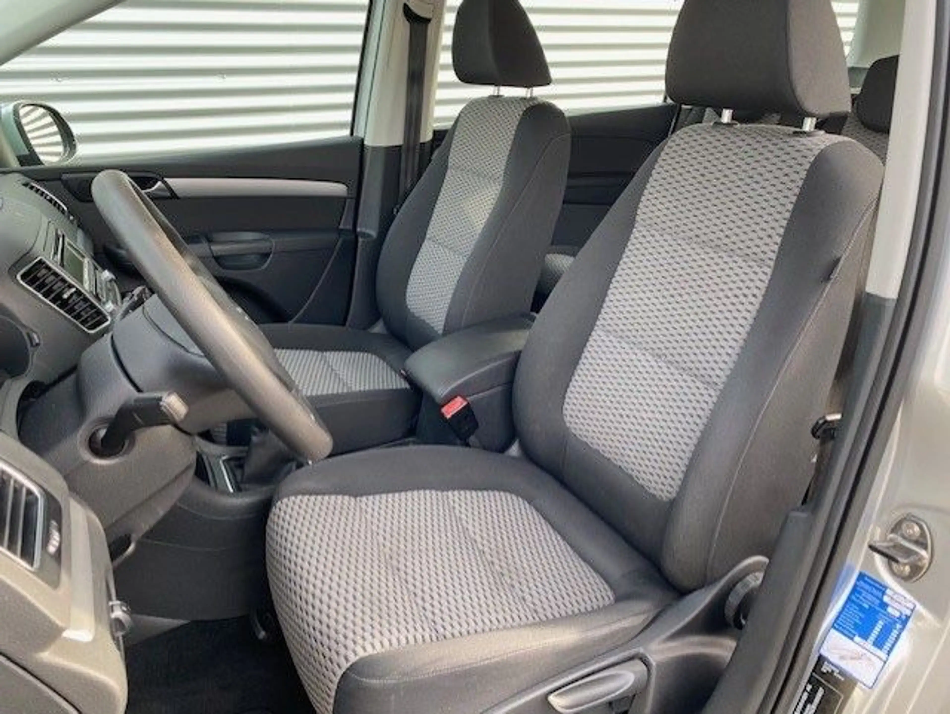 Volkswagen Sharan 1.4 TSI Trendline — photo 10