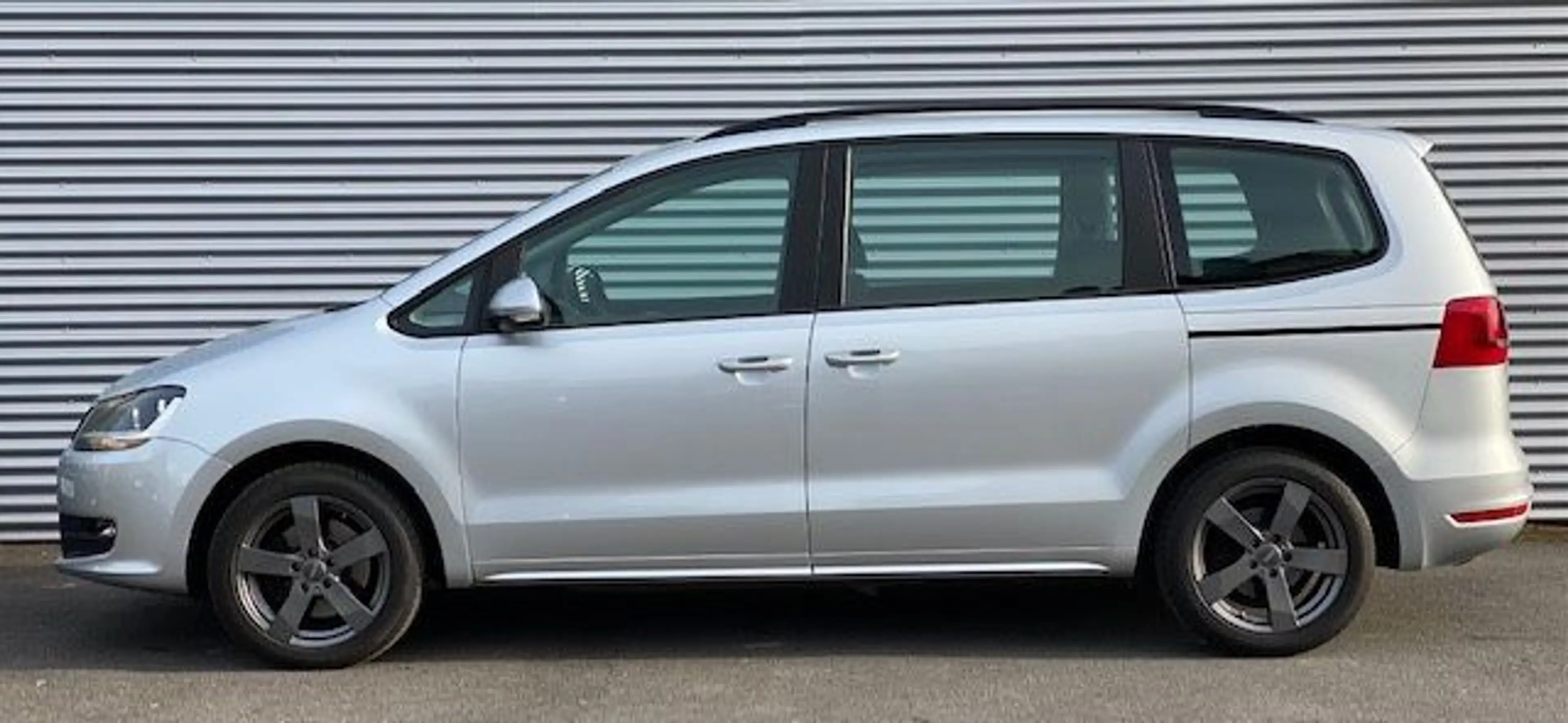 Volkswagen Sharan 1.4 TSI Trendline — photo 2