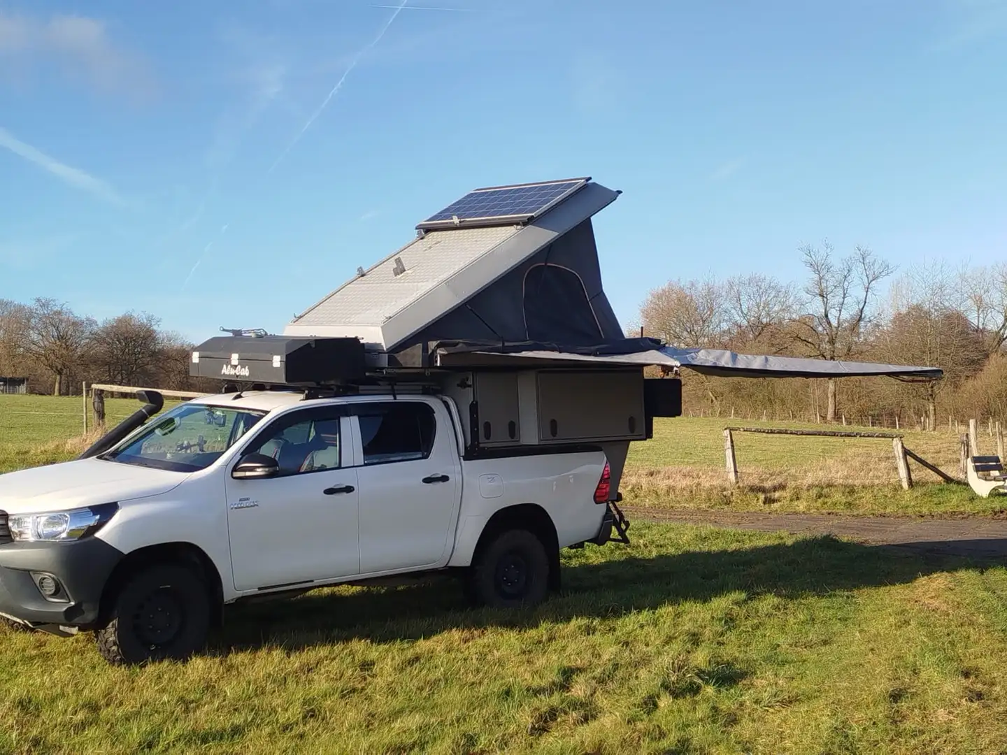 Caravans-Wohnm Sonstige Toyota Hilux Doublecab Duty mit Alucab Khaja Weiß - 2