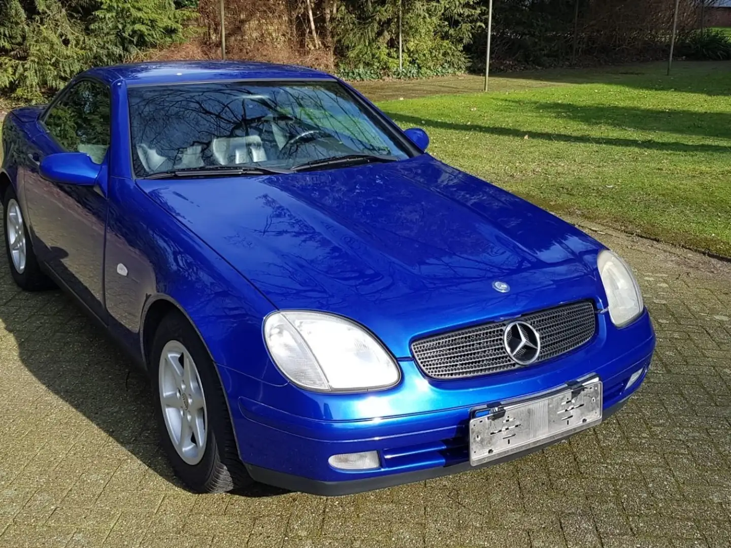 Mercedes-Benz SLK 200 Blau - 1