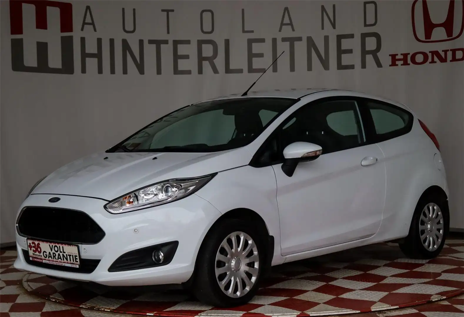 Ford Fiesta Trend Coupe PDC ERSTBESITZ Wit - 1