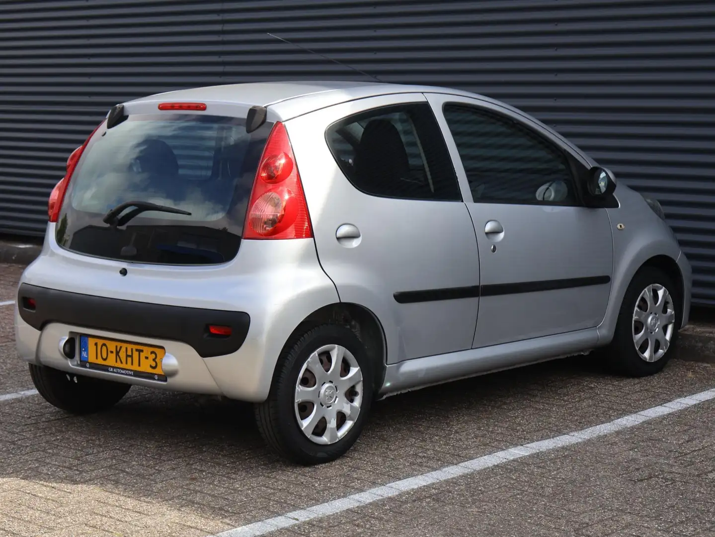 Peugeot 107 1.0-12V Sublime |Carplay|Nav|Airco|Elek. Ramen Gris - 2