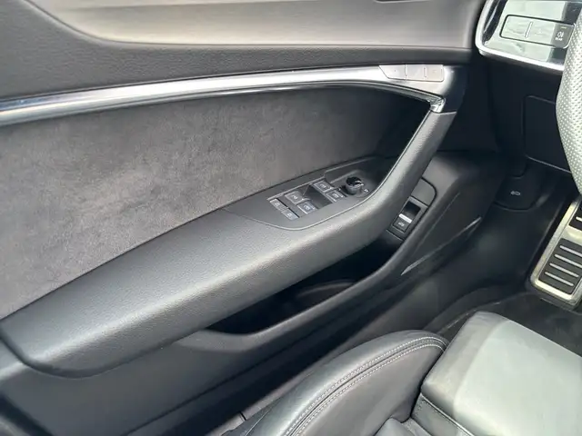 Audi A6 view 15
