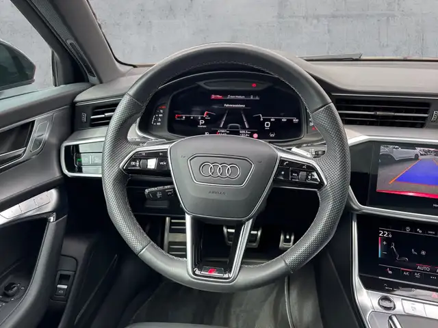 Audi A6 view 10