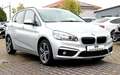 BMW 218 218d Sport Line/SHEFT/NAVI/SHZ/PDC/RCAM/8FACH/BT Silber - thumbnail 3