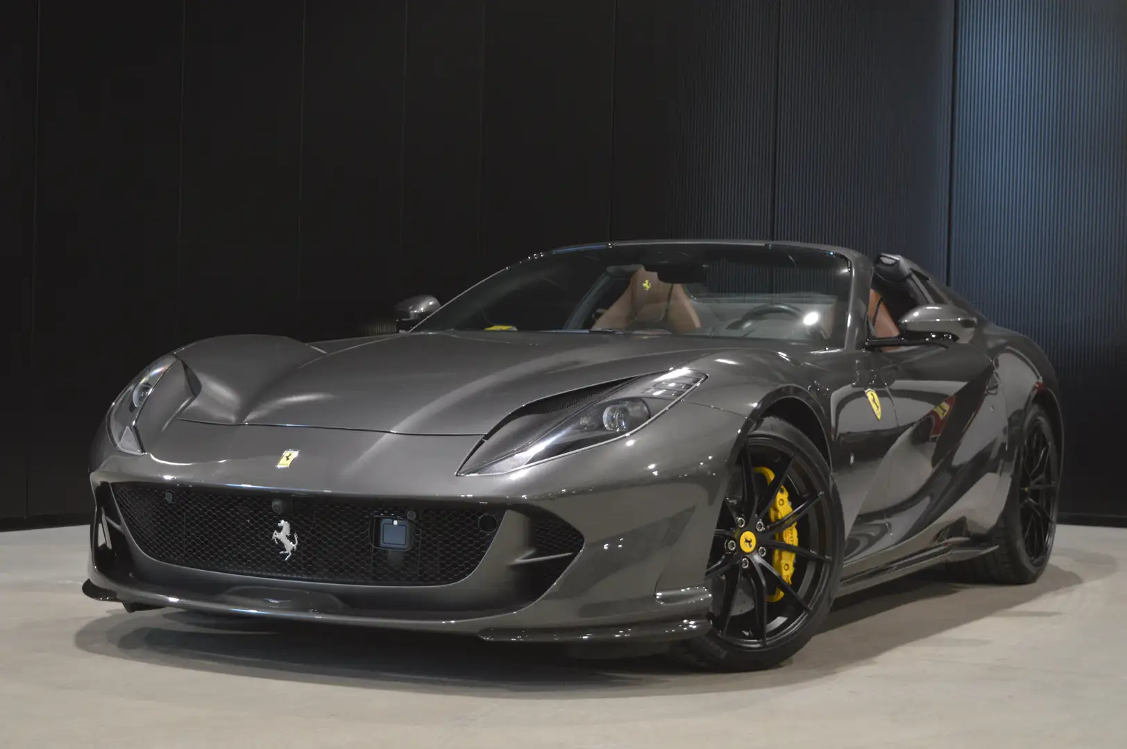 Ferrari 812 GTS V12 800ch Pack carbonne - Lift - 16.000 km Grau - 1