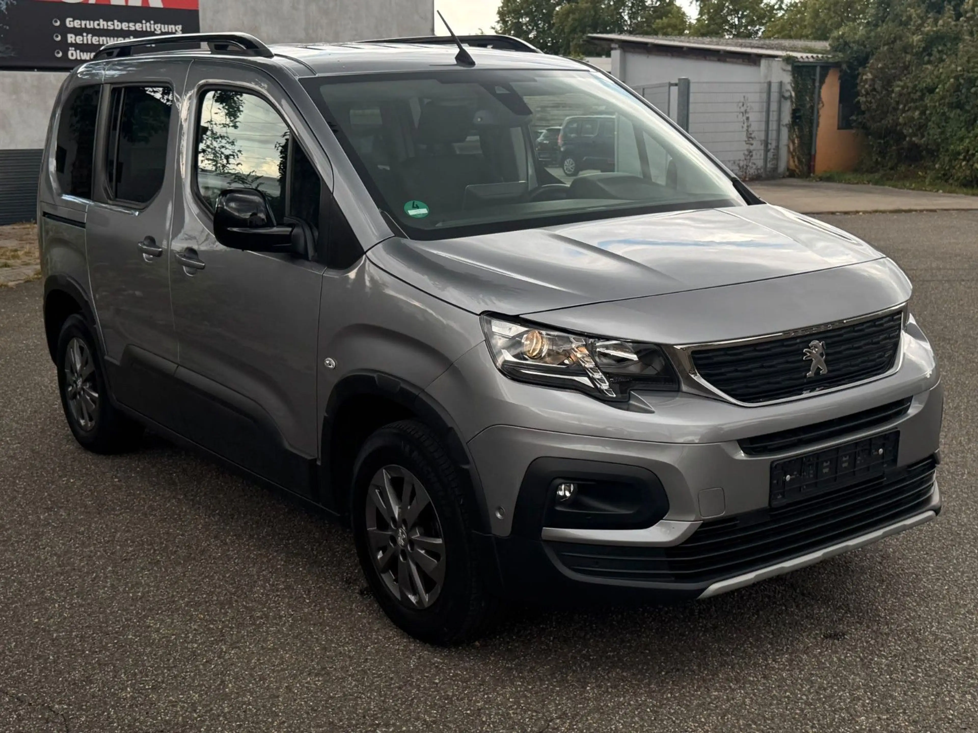 Peugeot Rifter RIFTER 1.5 HDI AllURE KLIMA NAVI KAMERA AHK TÜV — photo 6