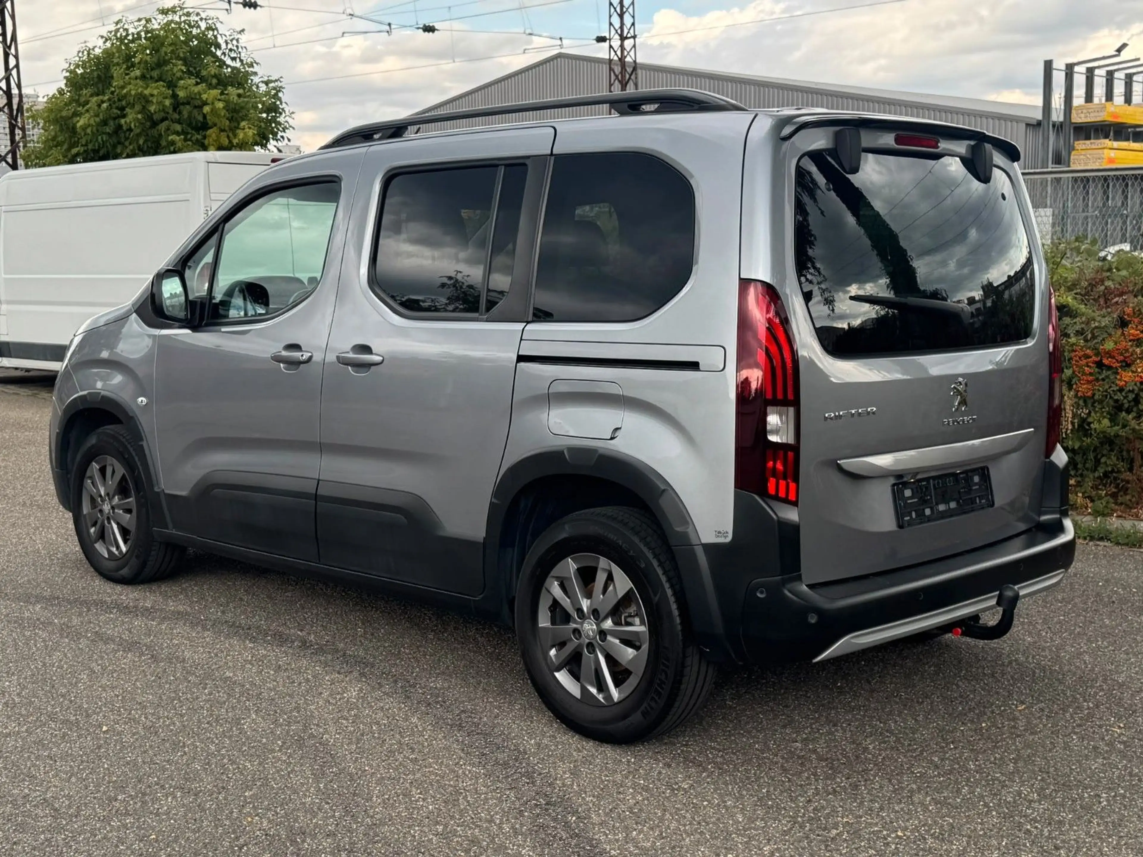 Peugeot Rifter RIFTER 1.5 HDI AllURE KLIMA NAVI KAMERA AHK TÜV — photo 3